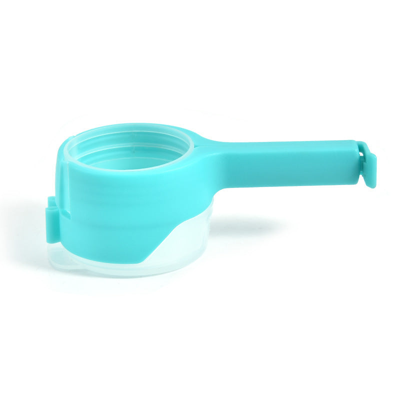 Plastic bag clip with lid