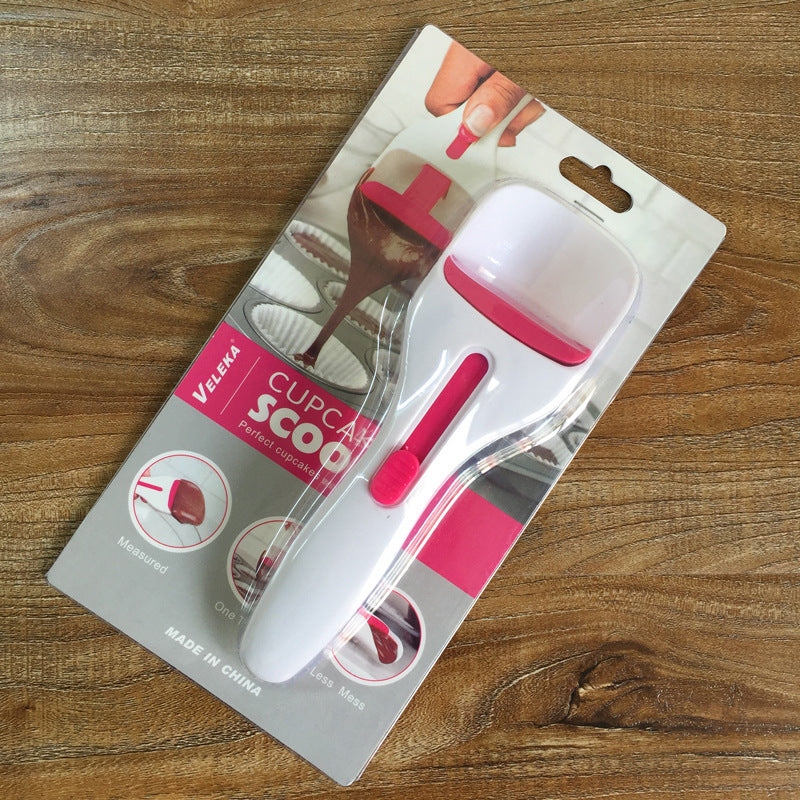 Plastic cupcake scoop