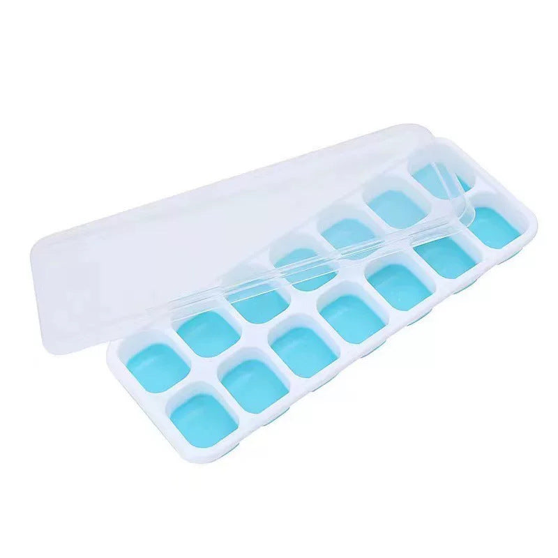 Ice cube silicone tray with removable lid